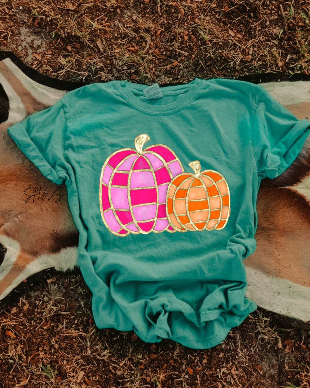 Checkered Pumpkins Graphic Tee