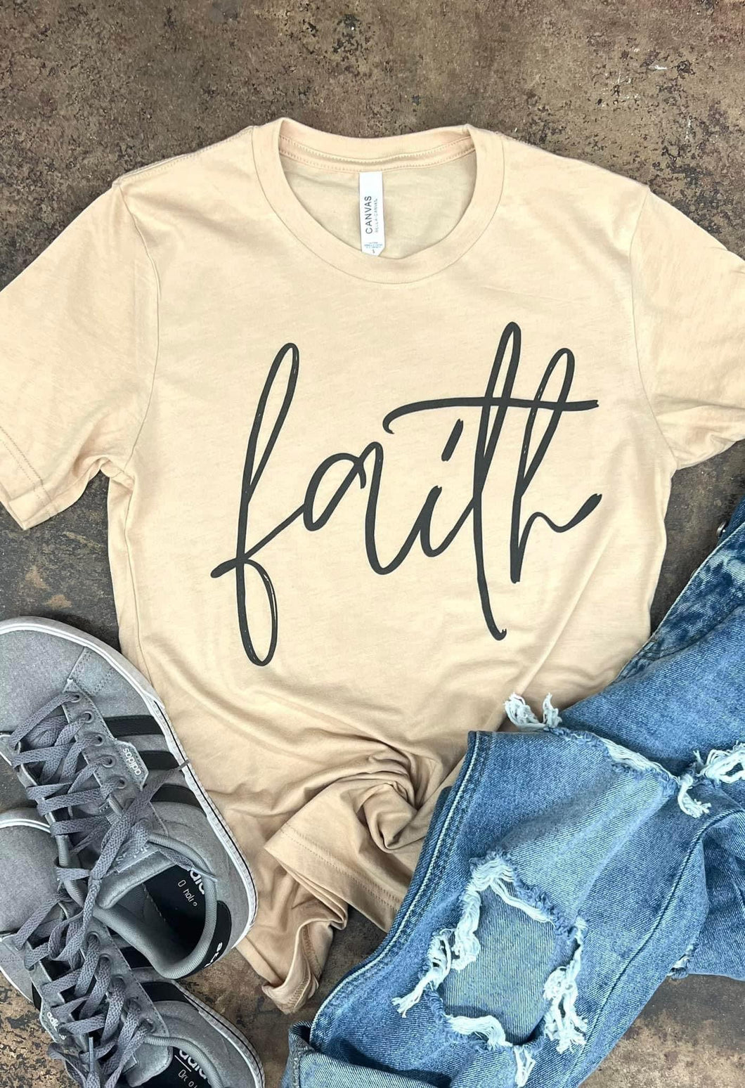 Faith Graphic Tee